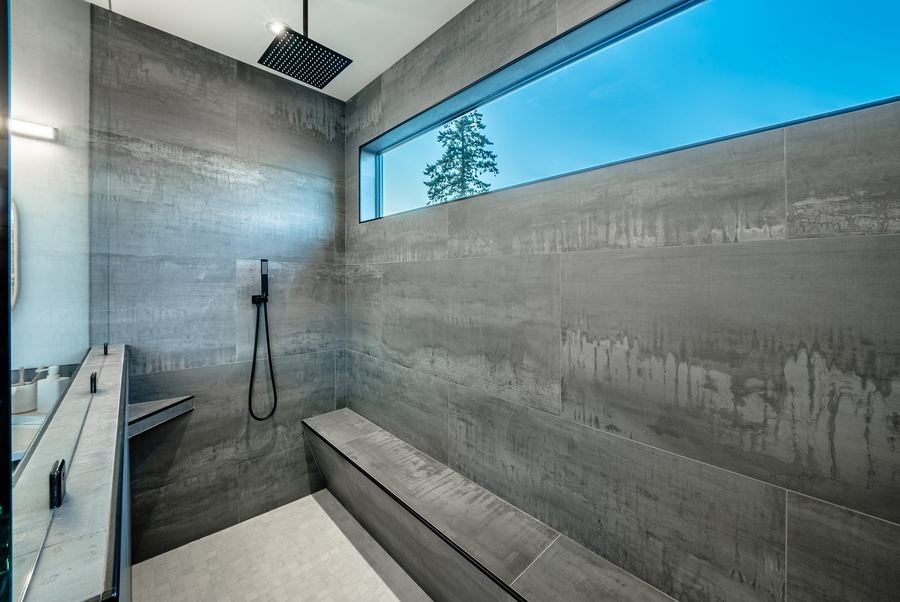Spa style ensuite bathroom with glass walk-in shower
